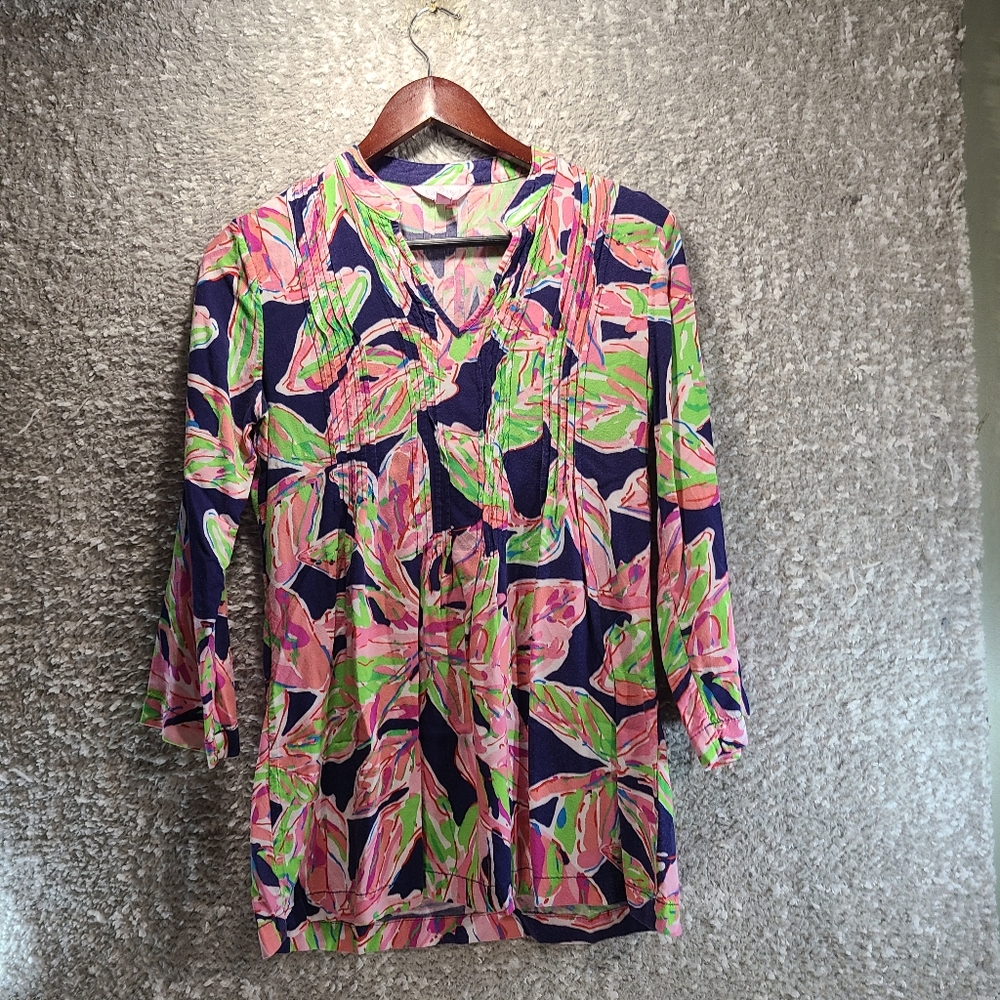 Lilly Pulitzer Sarasota Tunic Top XS In The Vias Navy‎ Pink Green Floral V-Neck